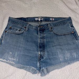 Levis re/done shorts